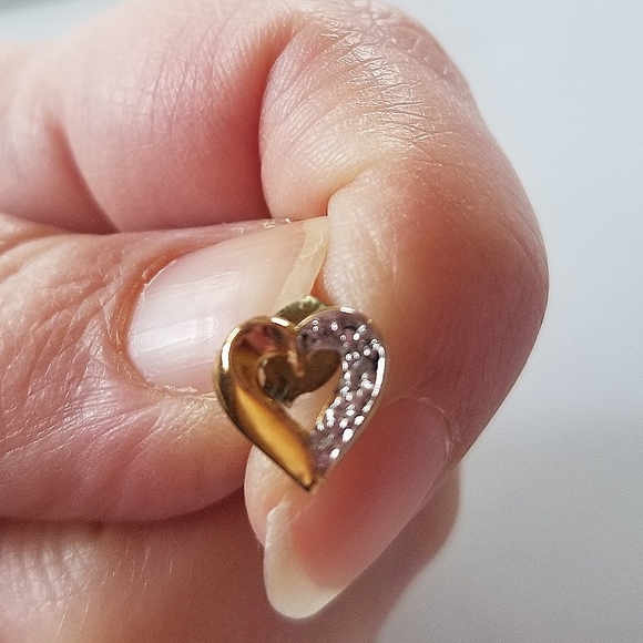 💎 Diamond Heart Necklace and Earring Set | Diamond Accent | 18 Kt Gold - Picture 3 of 6